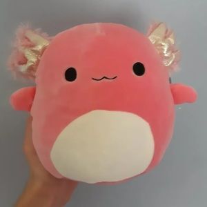 BNWT 7.5” Archie the axolotl Squishmallow